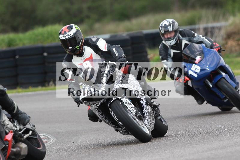 Archiv-2022/13 25.04.2022 Plüss Moto Sport ADR/Freies Fahren/89